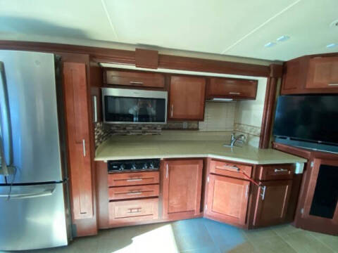 2011 Freightliner MH Chassis