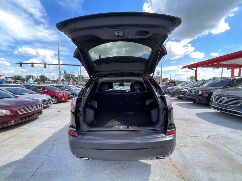 2019 Jeep Cherokee Latitude Plus