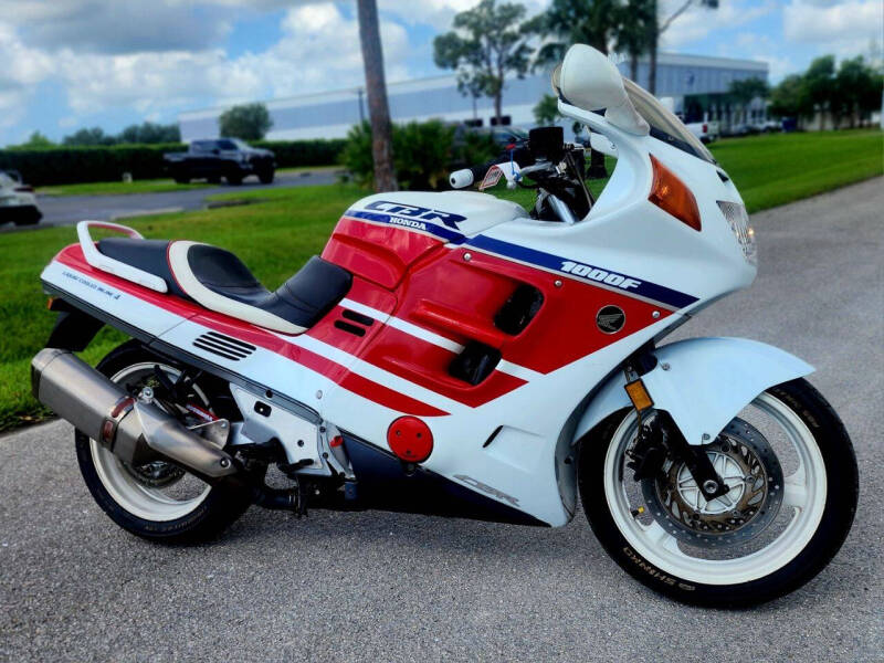 1990 Honda CBR1000F