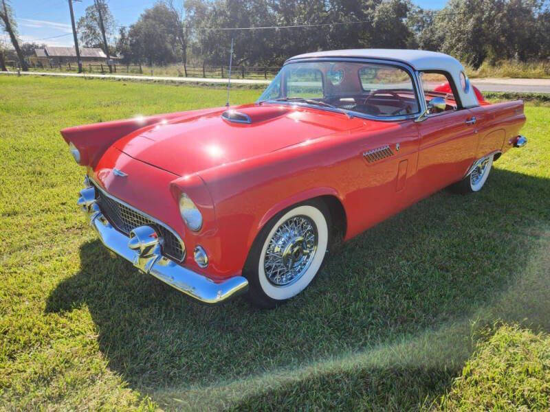 1956 Ford Thunderbird