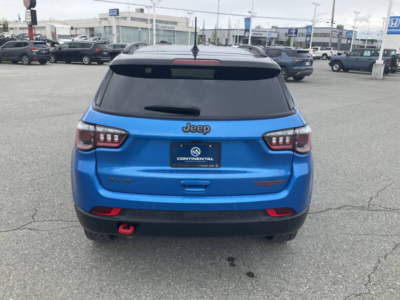 2025 Jeep Compass Trailhawk