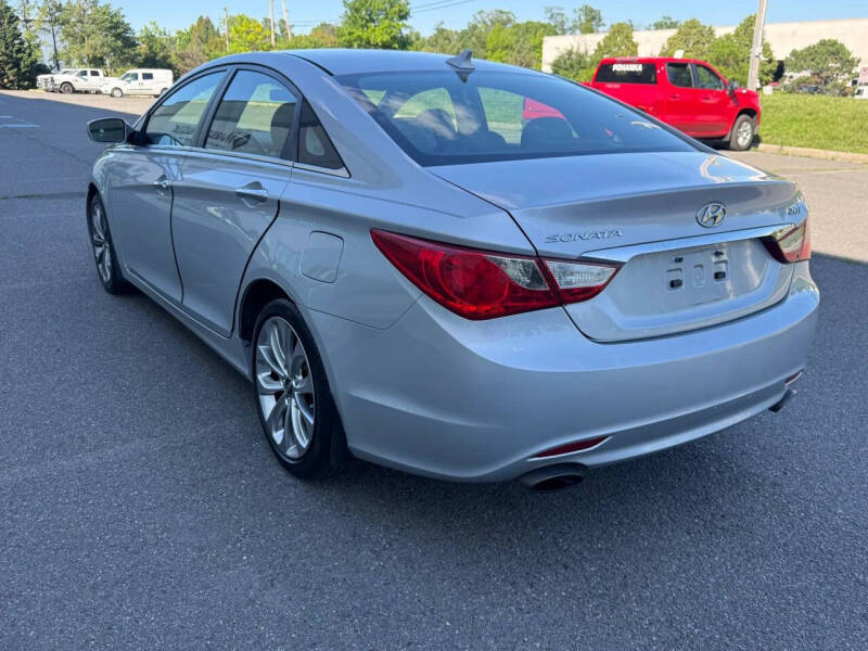 2011 Hyundai Sonata