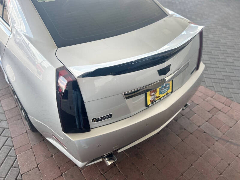 2011 Cadillac CTS-V