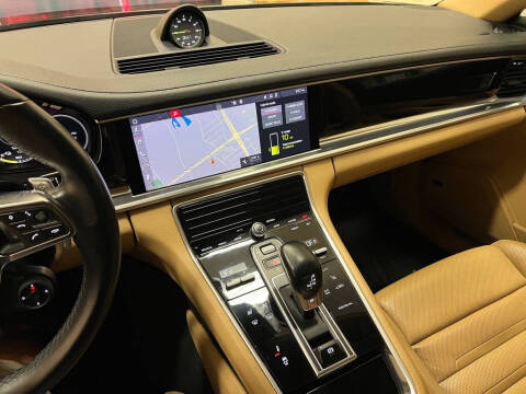 2018 Porsche Panamera 4 E-Hybrid