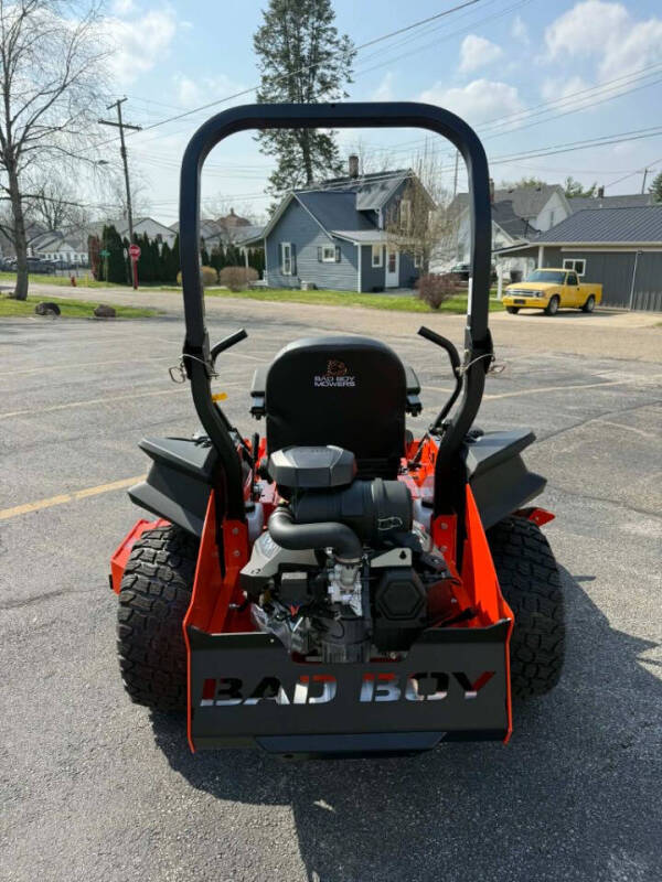 2026 Bad Boy Mowers REBEL 72"