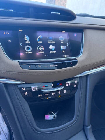 2017 Cadillac XT5 Platinum