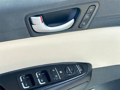 2016 Kia Optima SXL Turbo