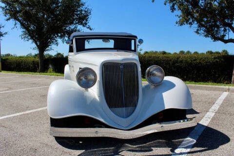 1934 Ford Cabriolet