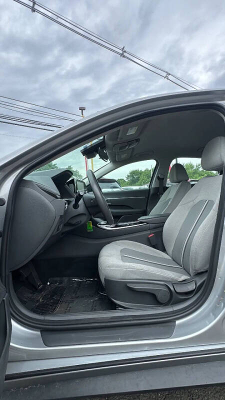 2021 Hyundai Sonata SE