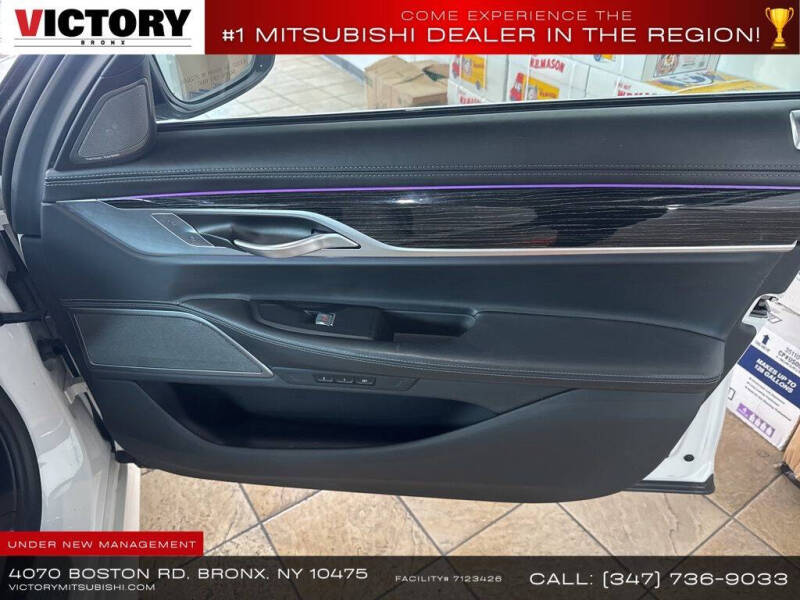 2022 BMW 7 Series 745e xDrive