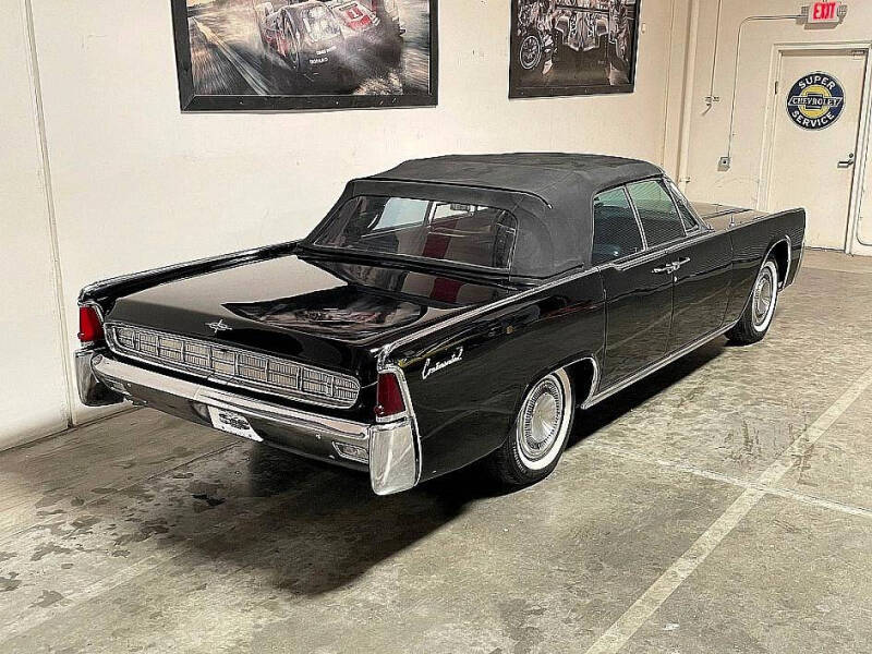 1963 Lincoln Continental