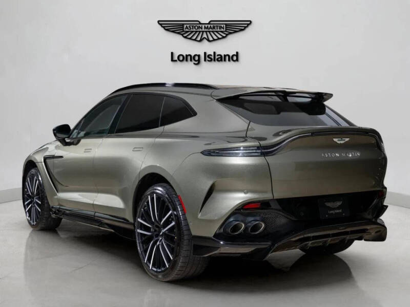 2026 Aston Martin DBX 707