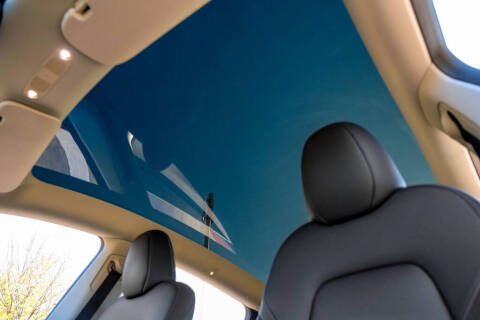 2025 Tesla Model Y Long Range