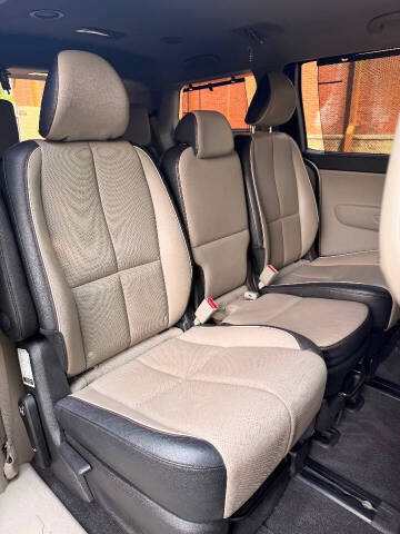 2019 Kia Sedona EX