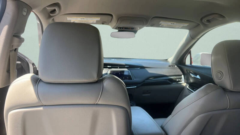 2020 Cadillac XT4 Premium Luxury