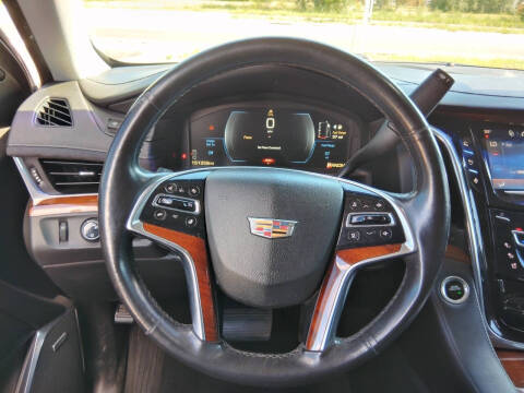 2015 Cadillac Escalade Luxury