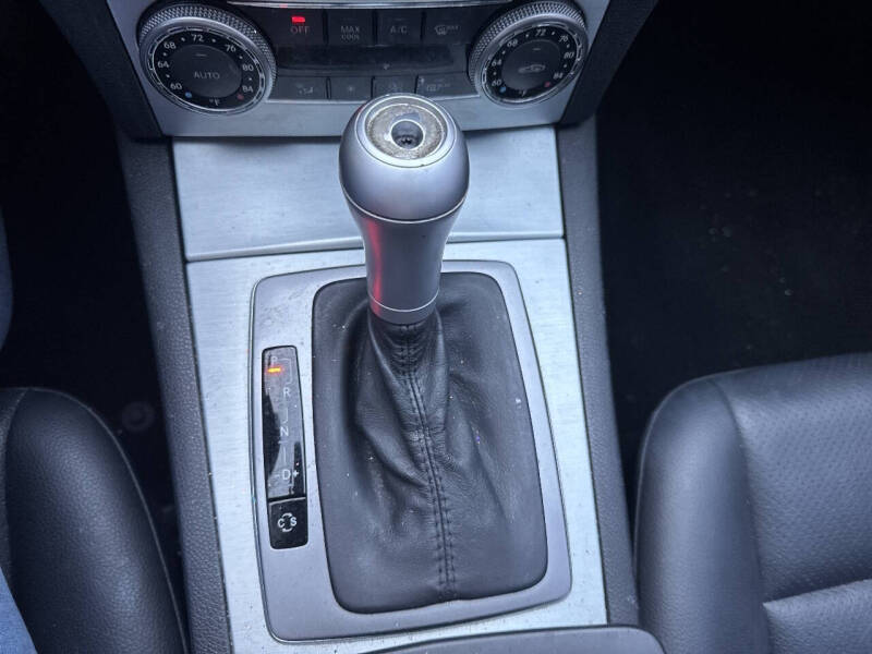 2010 Mercedes-Benz C-Class C 300 Luxury