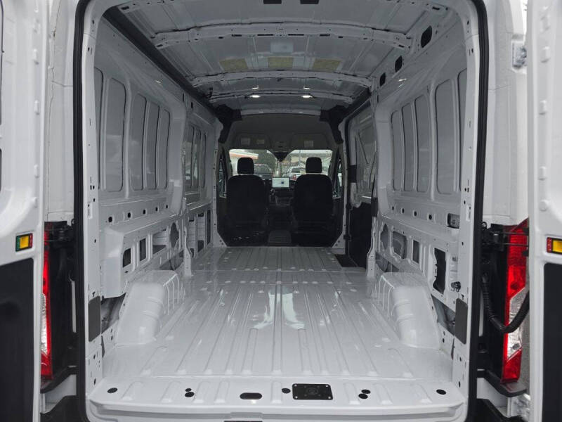 2026 Ford Transit 250