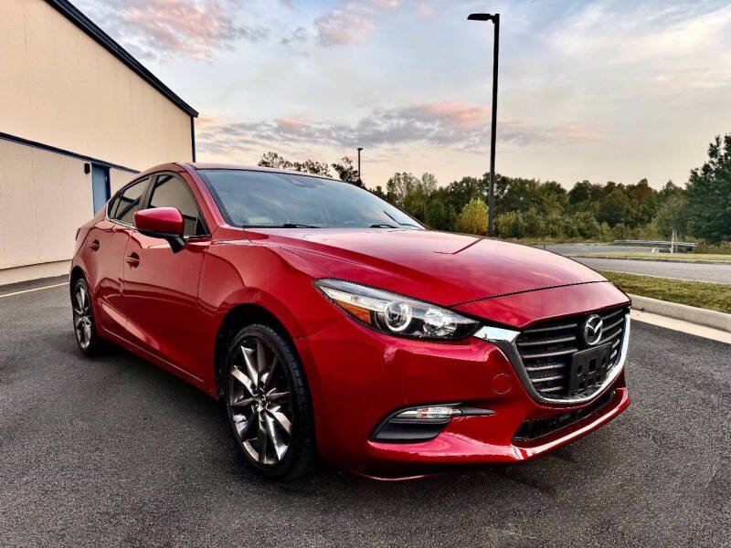 2018 Mazda MAZDA3 Touring