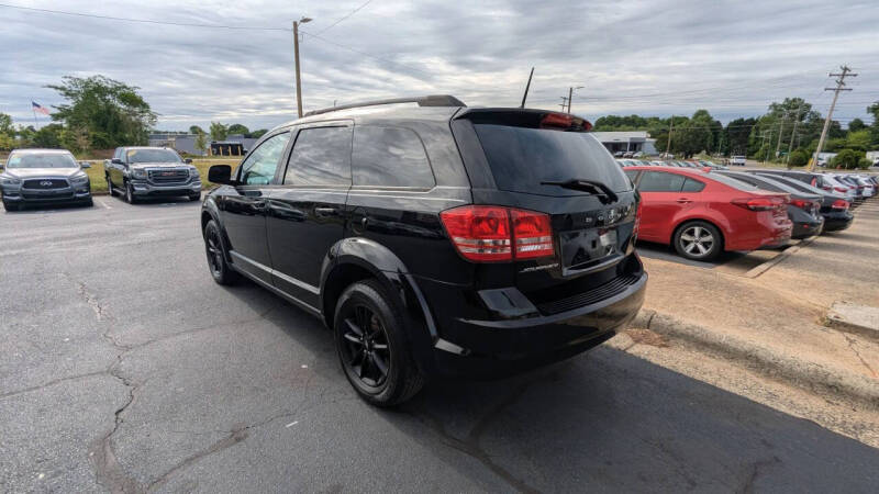 2020 Dodge Journey SE Value