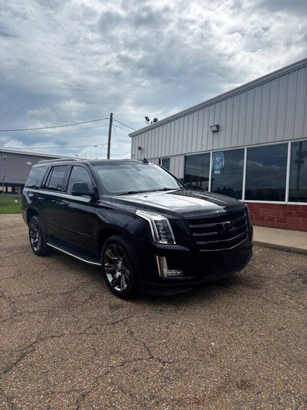 2016 Cadillac Escalade Standard