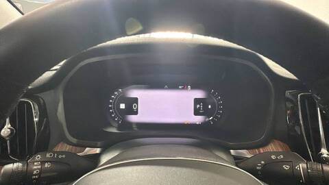 2023 Volvo S60 B5 Plus Dark Theme