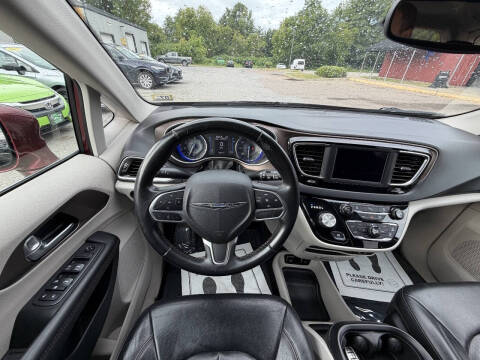 2018 Chrysler Pacifica Touring L
