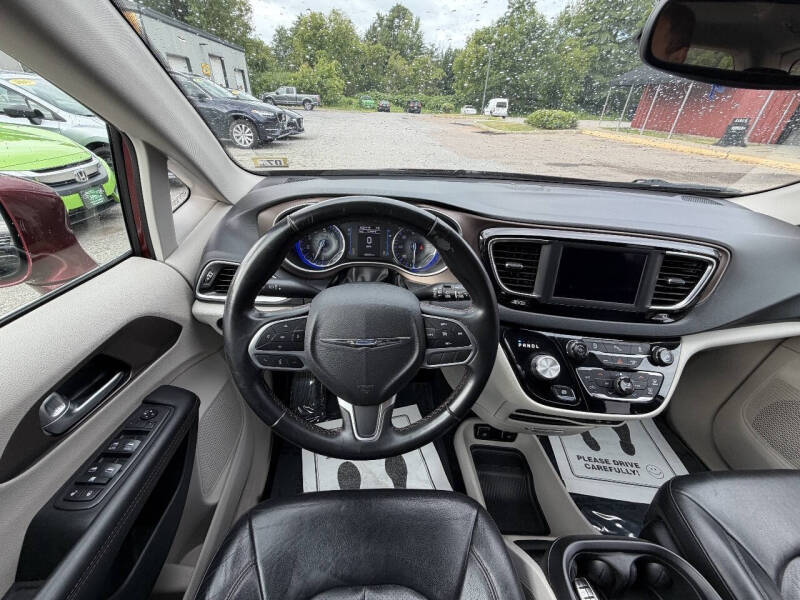 2018 Chrysler Pacifica Touring L