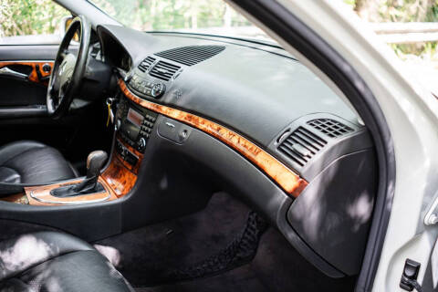 2003 Mercedes-Benz E-Class E 320