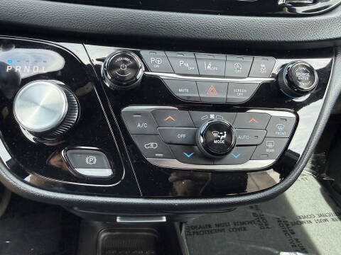 2018 Chrysler Pacifica Touring L