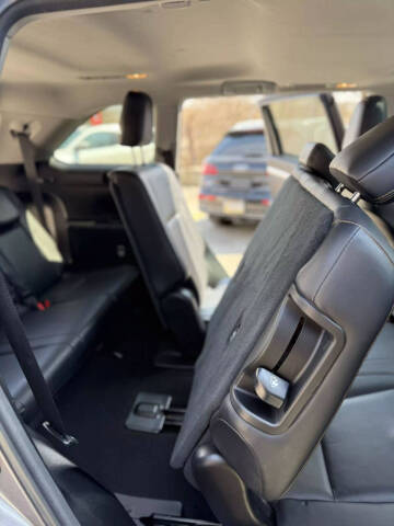 2017 Toyota Highlander