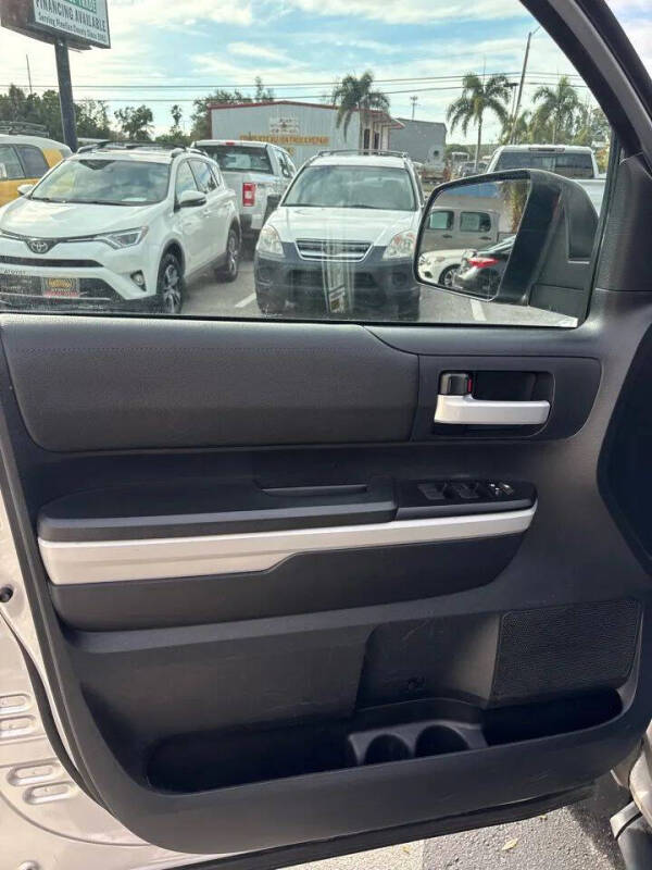 2019 Toyota Tundra SR5