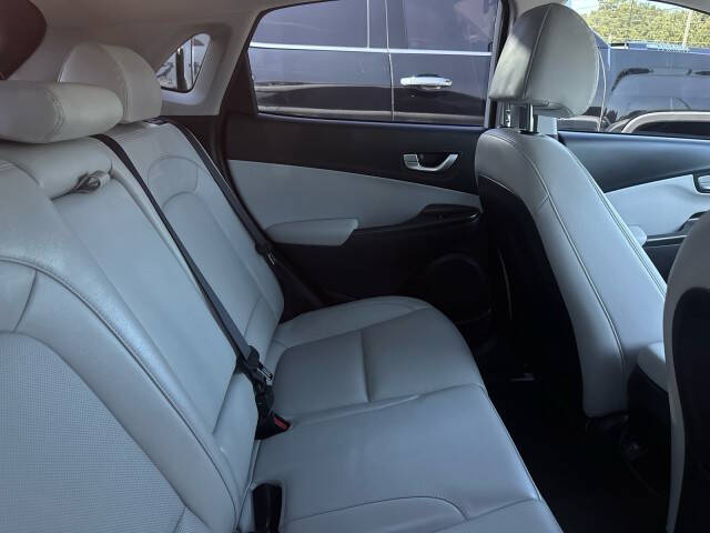 2022 Hyundai Kona Limited