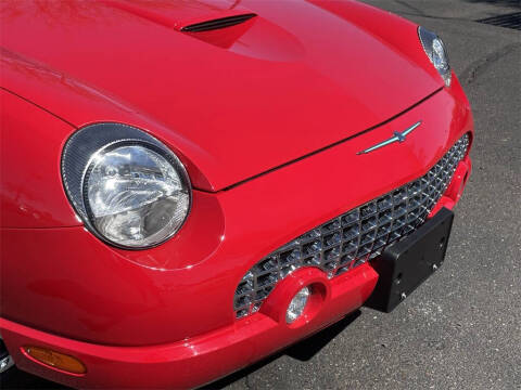 2003 Ford Thunderbird