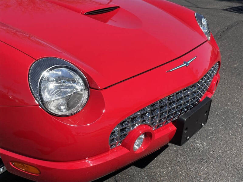 2003 Ford Thunderbird