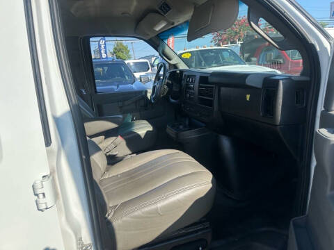 2019 Chevrolet Express LS 2500