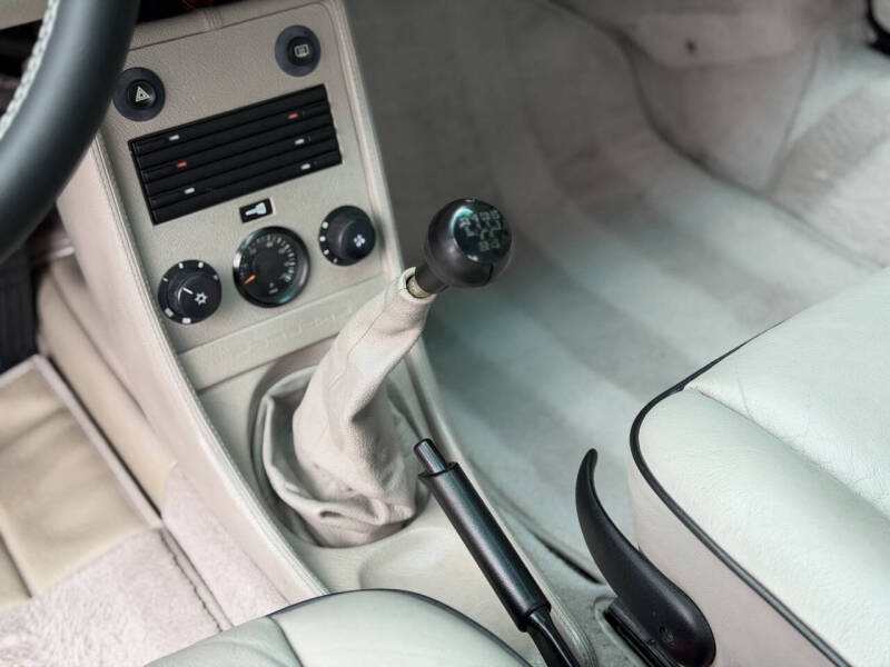 1989 Porsche 911 Carrera