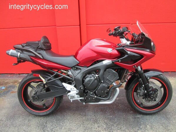 2006 Yamaha FZ6R