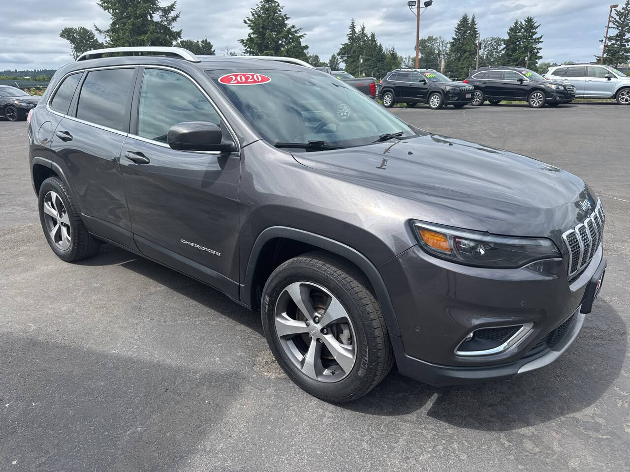 used 2020 Jeep Cherokee car, priced at $19,499