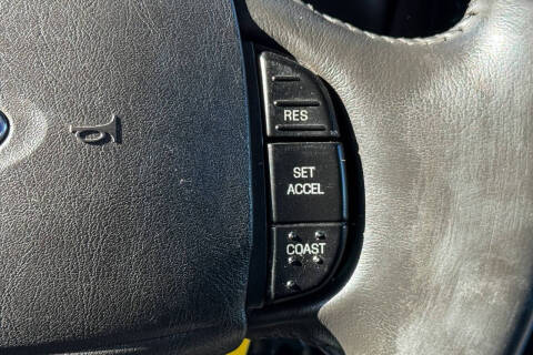 2005 Ford Excursion XLT