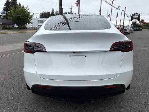 2022 Tesla Model Y Long Range