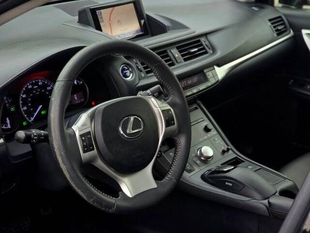 2013 Lexus CT 200h