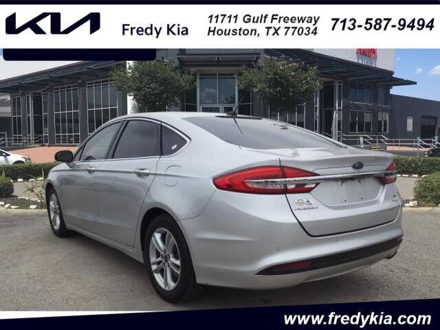 Used 2018 Ford Fusion SE with VIN 3FA6P0HD8JR176380 for sale in Houston, TX