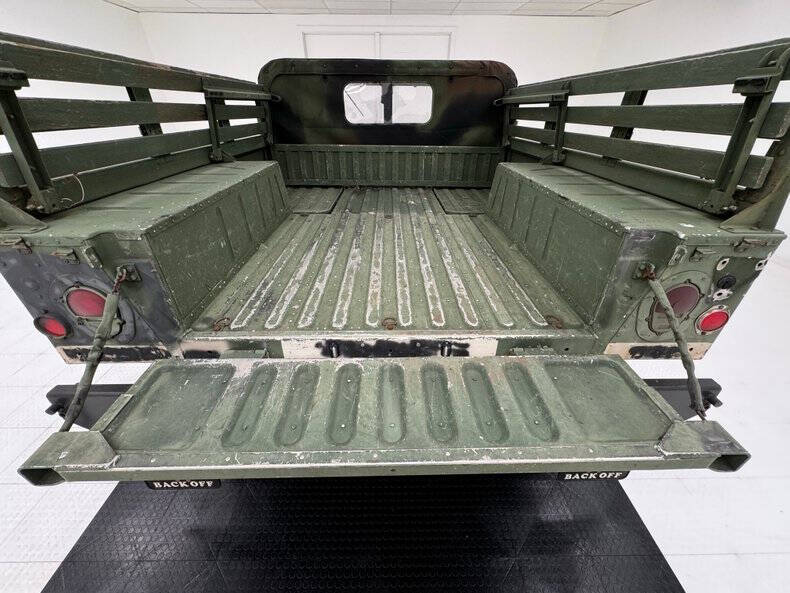 1986 AM General Hummer