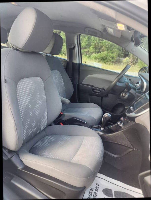 2017 Chevrolet Sonic LT Auto Fleet