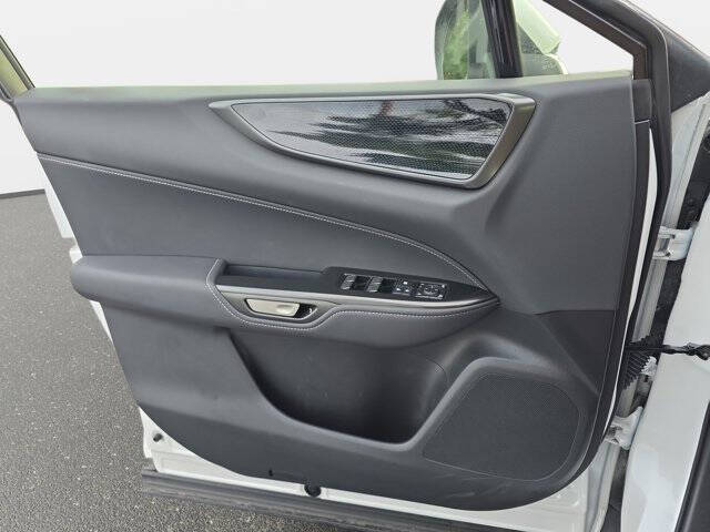 2025 Lexus NX 250