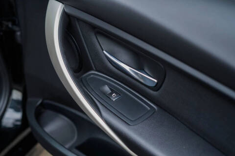 2018 BMW 3 Series 320i xDrive