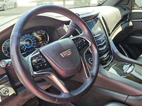 2018 Cadillac Escalade Platinum