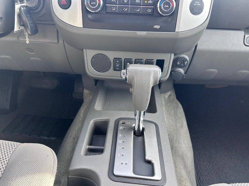 2017 Nissan Frontier SV