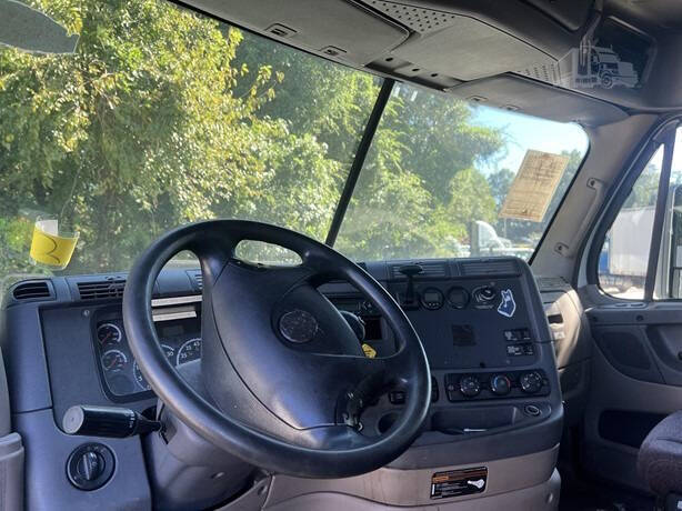 2015 Freightliner Cascadia